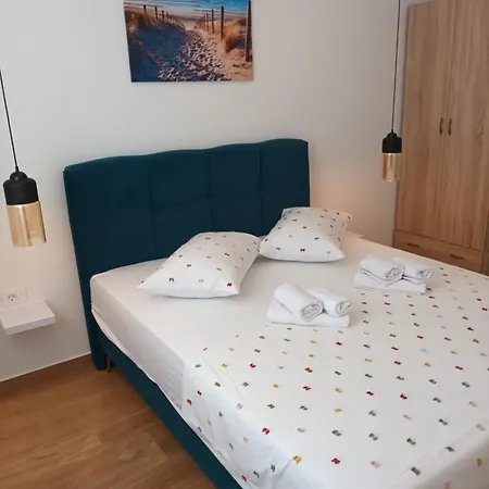 Apartment Tolj *