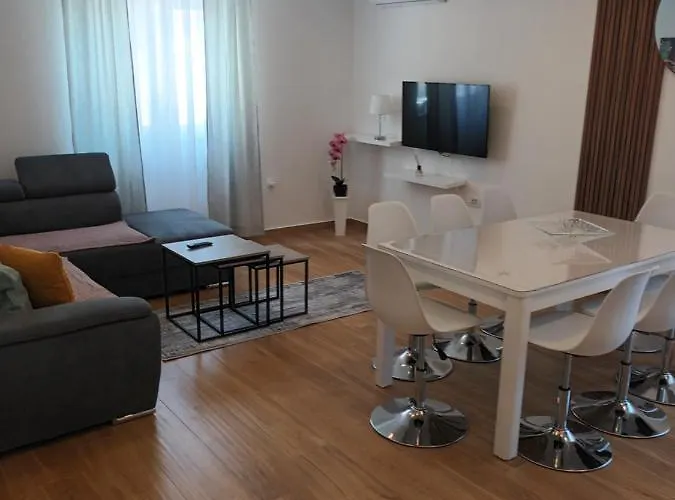 Tolj Apartment Makarska
