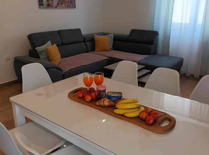 Tolj Apartment Makarska